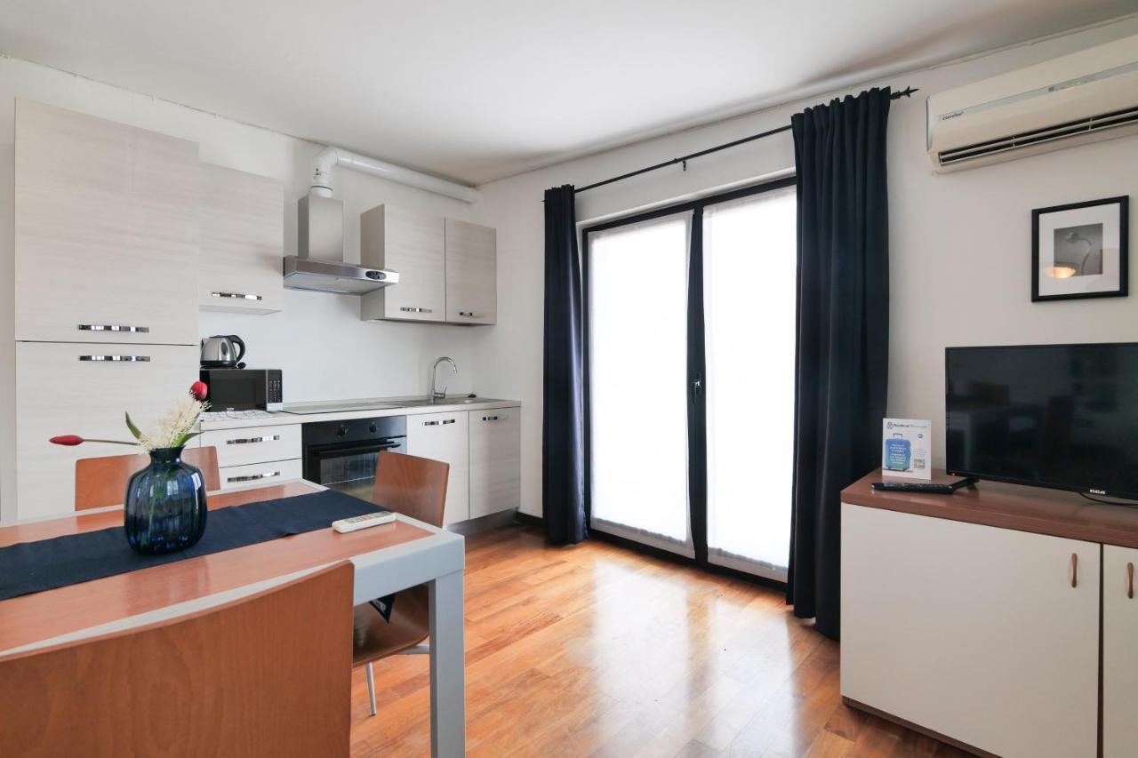 Apartamento Primopiano - Euclide Milán Exterior foto