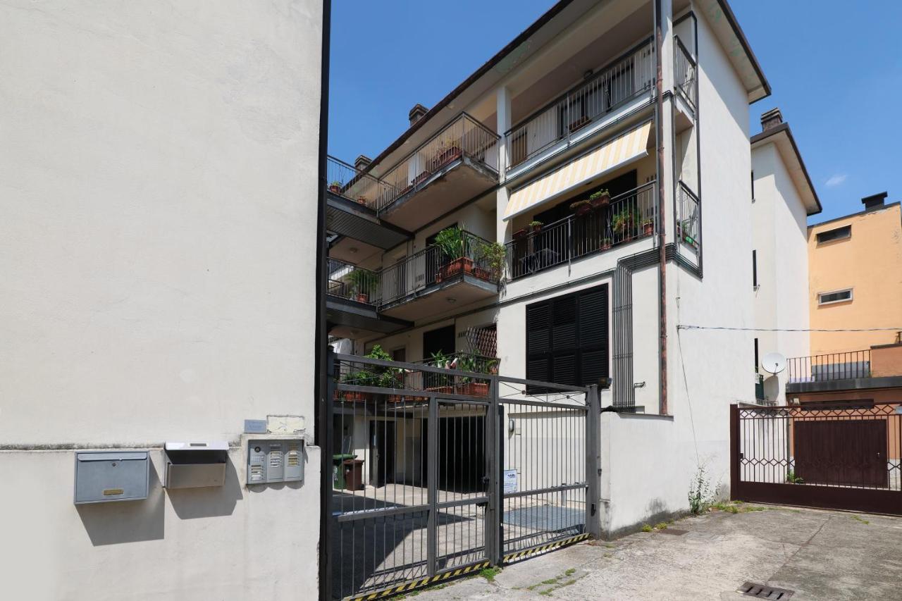 Apartamento Primopiano - Euclide Milán Exterior foto