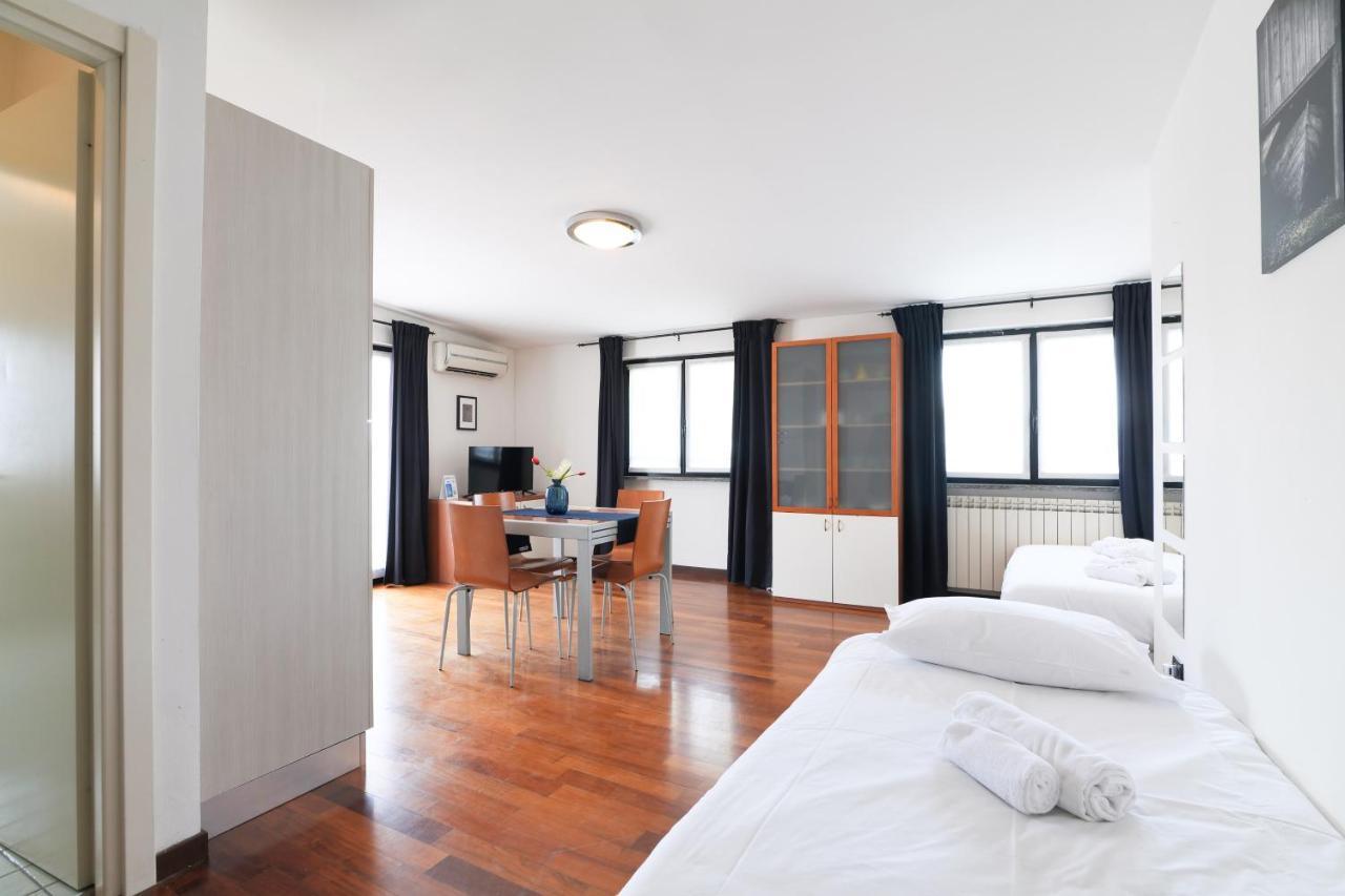Apartamento Primopiano - Euclide Milán Exterior foto