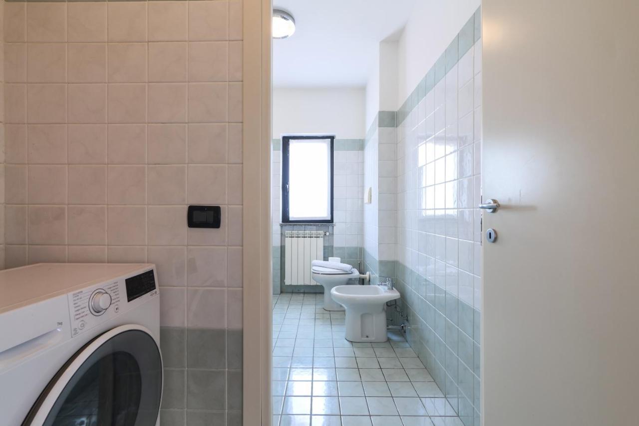 Apartamento Primopiano - Euclide Milán Exterior foto