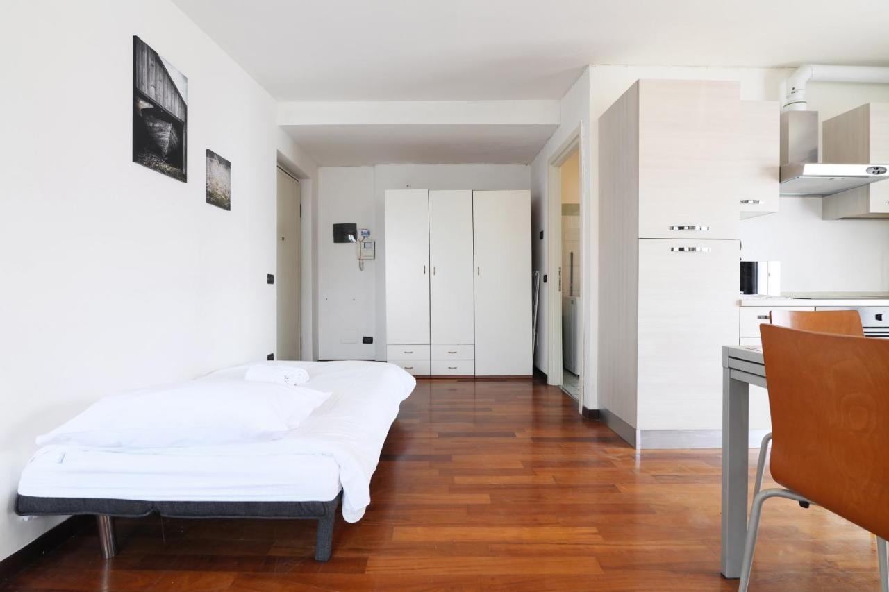 Apartamento Primopiano - Euclide Milán Exterior foto