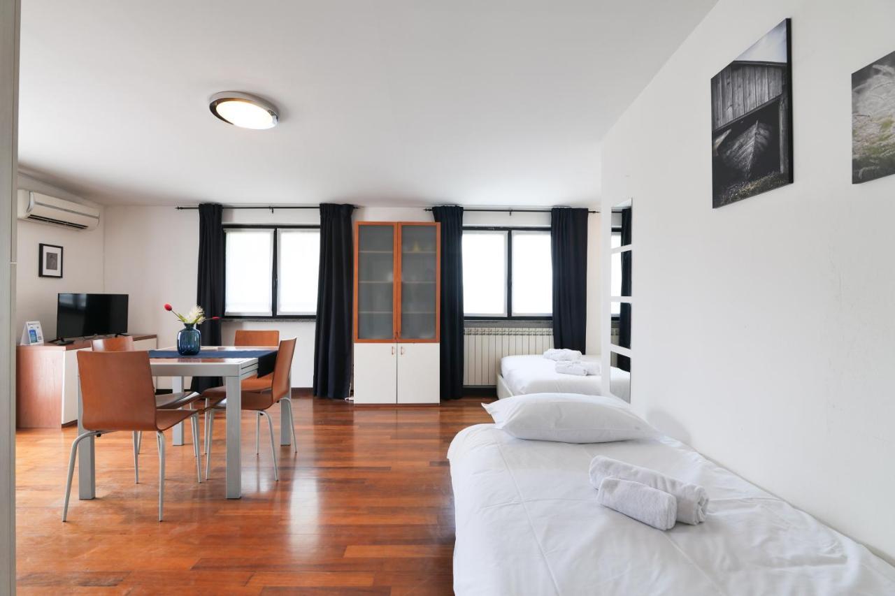 Apartamento Primopiano - Euclide Milán Exterior foto