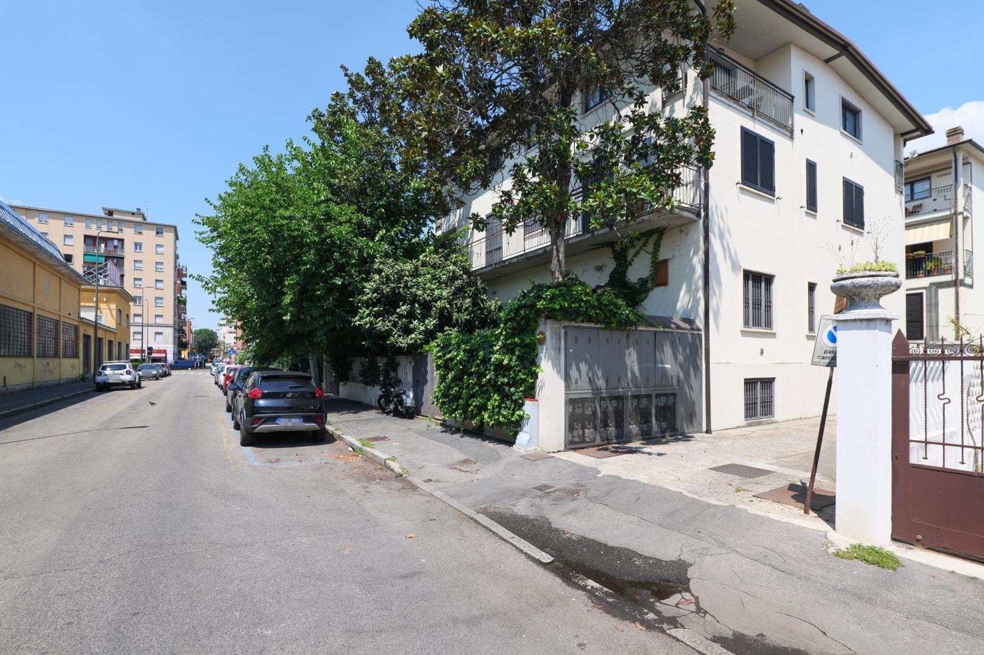 Apartamento Primopiano - Euclide Milán Exterior foto